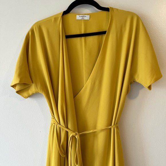 (Sold) Aritzia BABATON Wallace Dress Wrap Tie Cairo Gold Size Medium - Picture 3 of 8